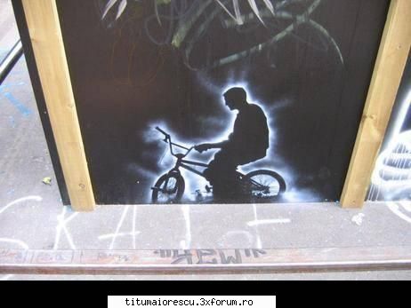 pii practic skate rolling end bmx dirth jumps :) end free ride with mb :) bicikleta rulzzz :))