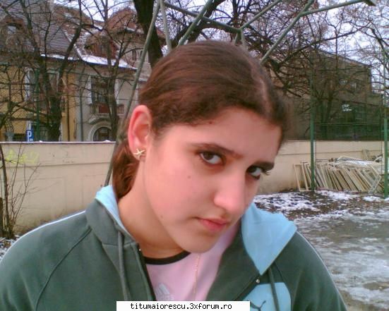 poze cu noi/eu tu,etc. - ma gandeam....tot suparata....=(=( - Despre noi