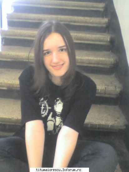 poze cu noi/eu tu,etc. - cold_murderous_voice - Despre noi