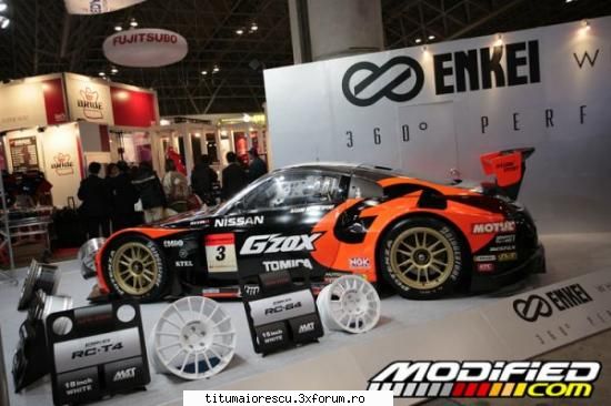 poze q masini - un mic nissan 350 z :) asa din lateral :) - Masini