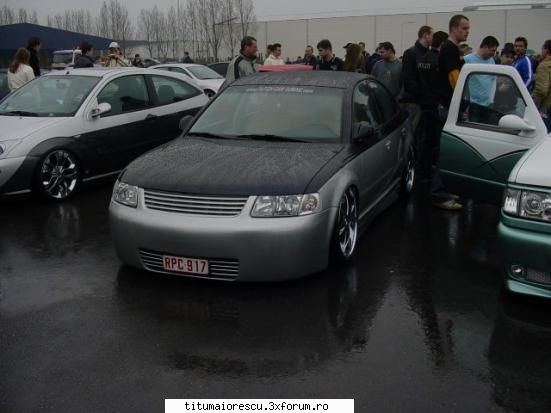 ai un passat stiu, 2003 stiu,v6 tdi cu tot ce vrei pe el  stiu,dar mai stiu ca sunt cateva sute ca a